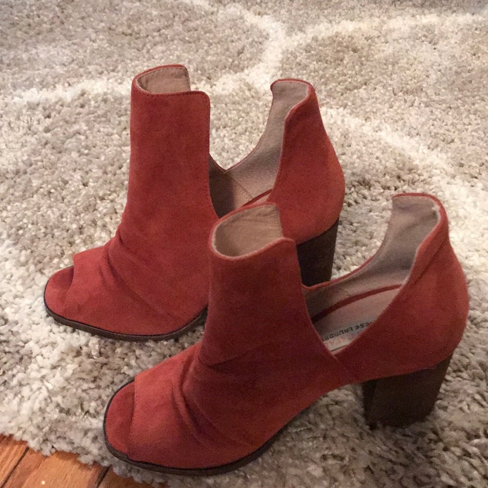 Open toe heels